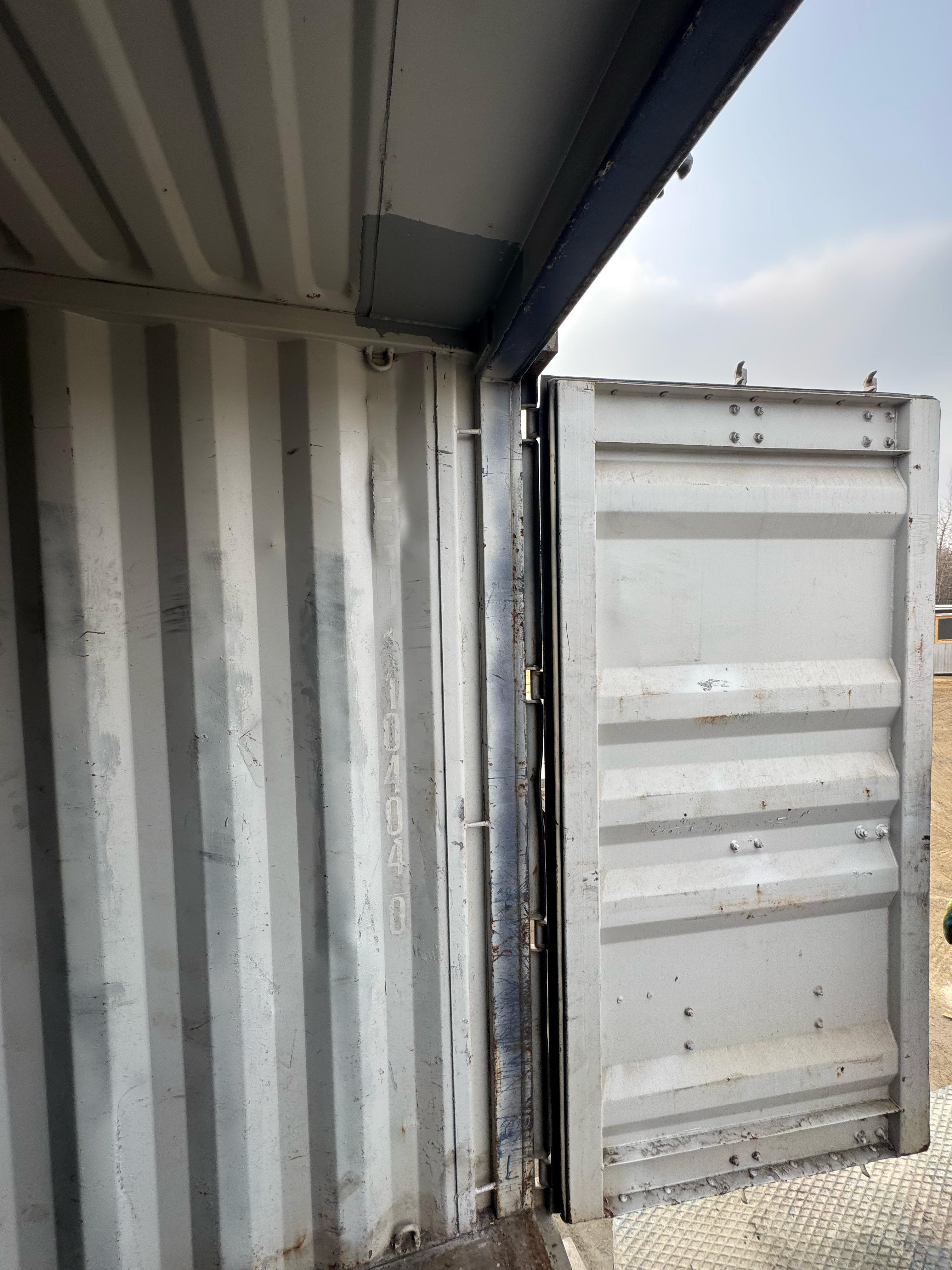 Морской контейнер SEGU1104040